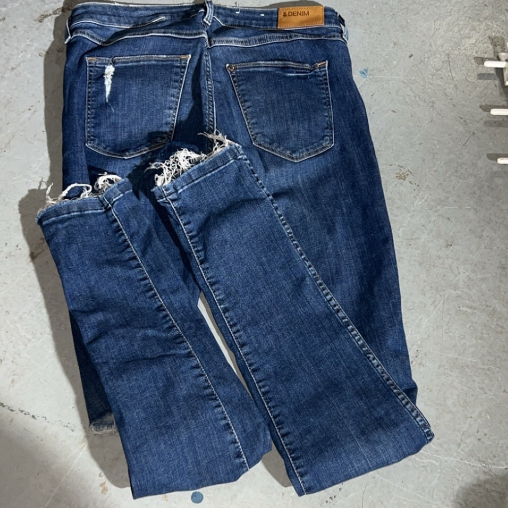 jeans